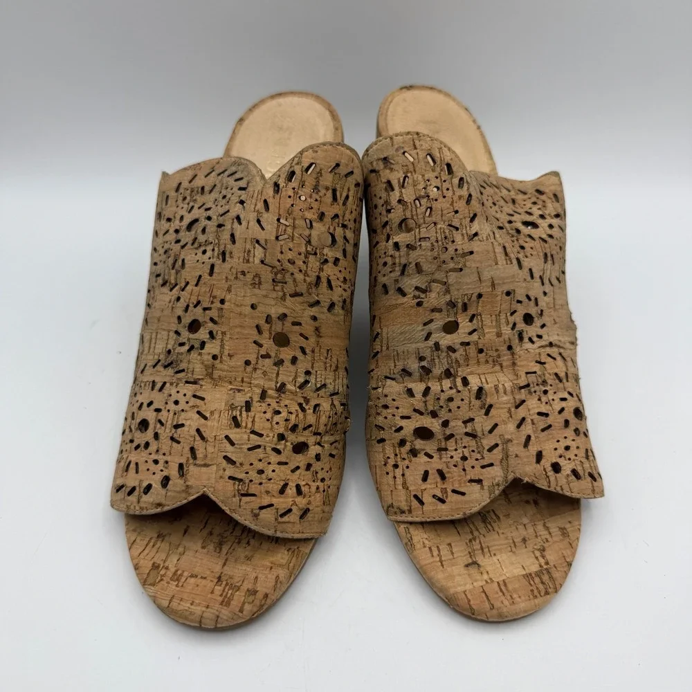 Jack Rogers‎ Wedge Sandals Womens 8 Tan Cork Laser Cut Scalloped Peep Toe Mules